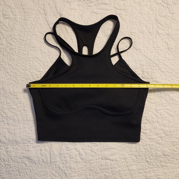 ALO Yoga Ribbed Airlift Enchanted Bra Tank Size M Black EUC - Picture 7 of 12